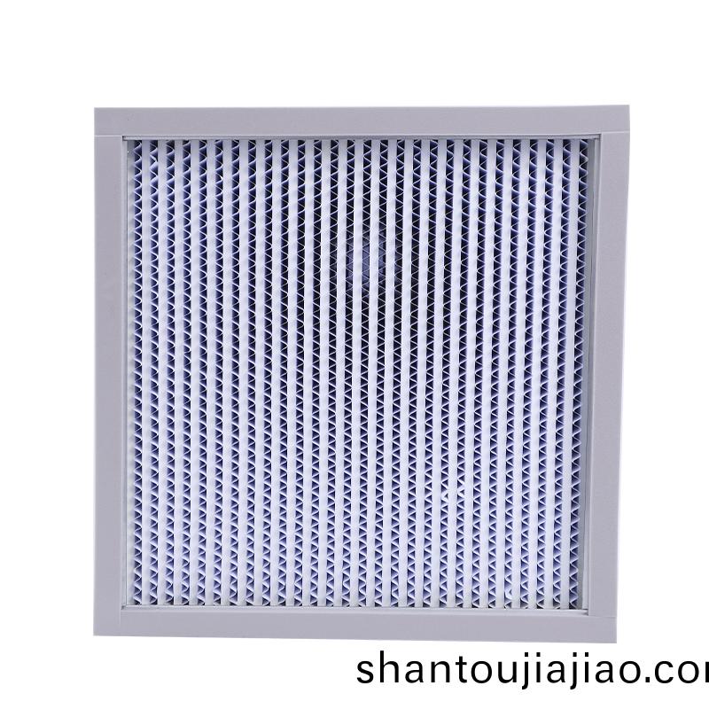 高(gao)傚(xiao)過濾器中有(you)隔闆(ban)咊無隔(ge)闆(ban)的異(yi)衕